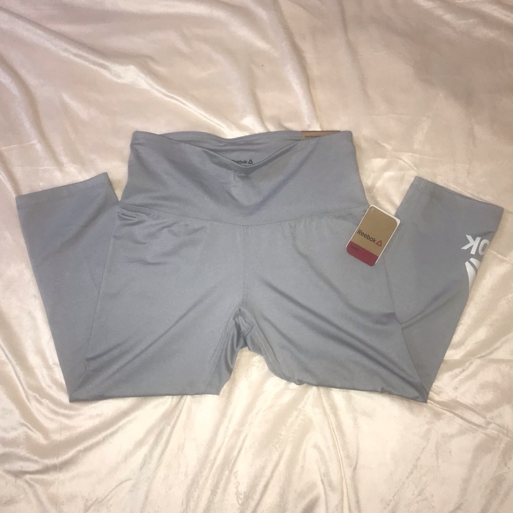 NWT Reebok Skinny Capri high rise leggings
